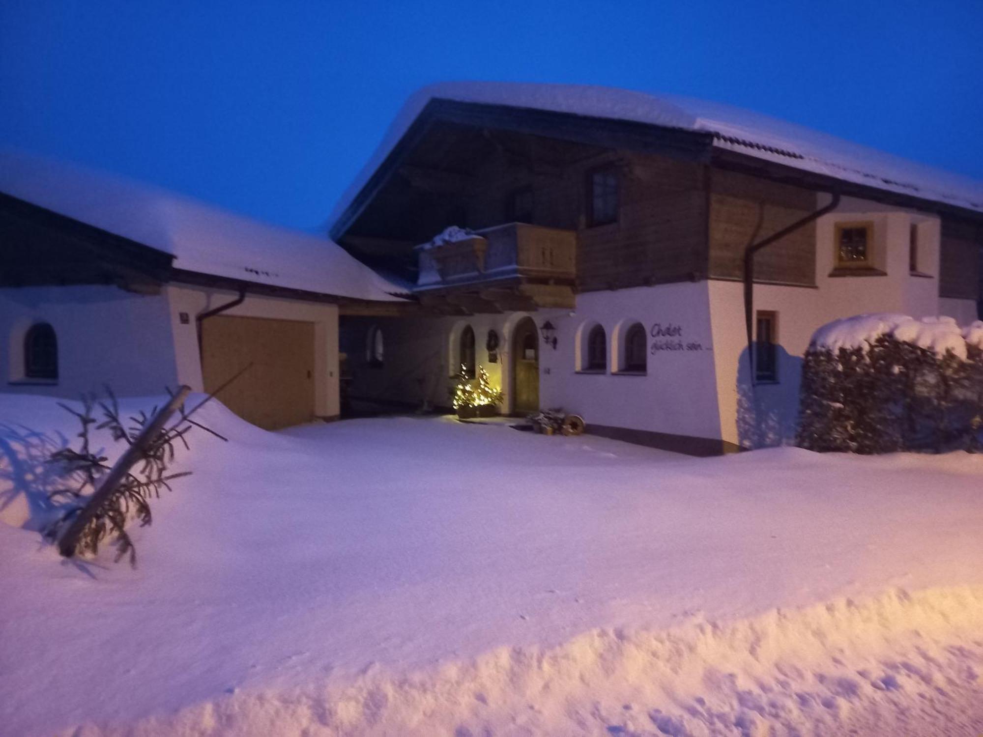 Chalet Gluecklich Sein... المو المظهر الخارجي الصورة